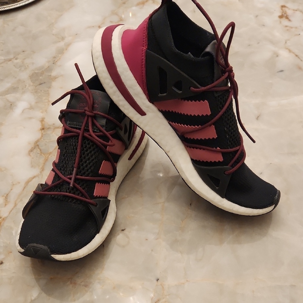Adidas Black and Burgundy Athletic Shoes